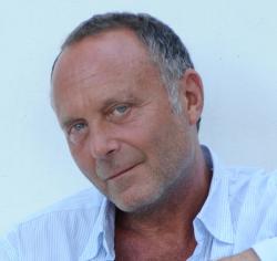 Stephen Russell (the barefoot doctor)